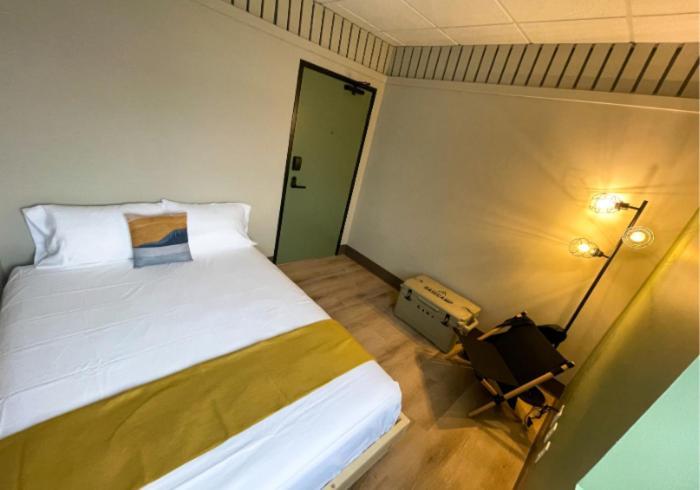 Zenith Basecamp Hostel ดุลูท ภายนอก รูปภาพ